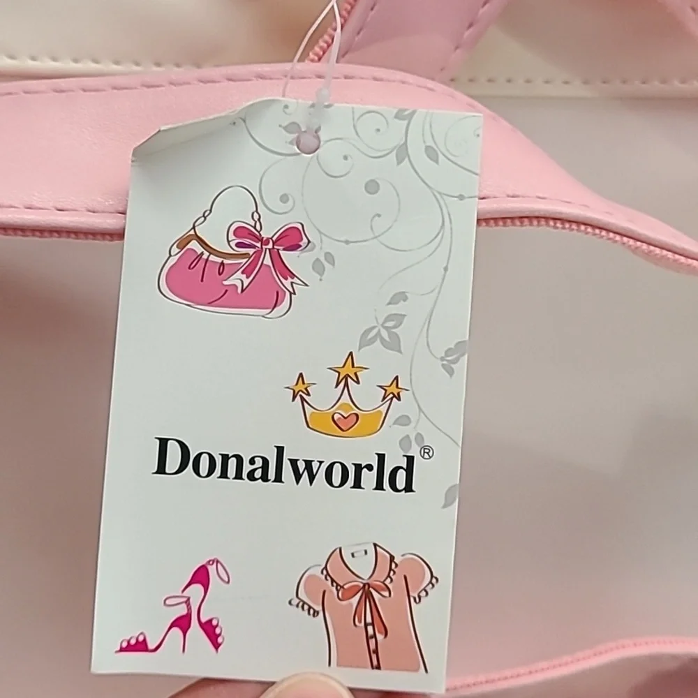 Donalworld white Pink bow backpack faux leather‎ NWT